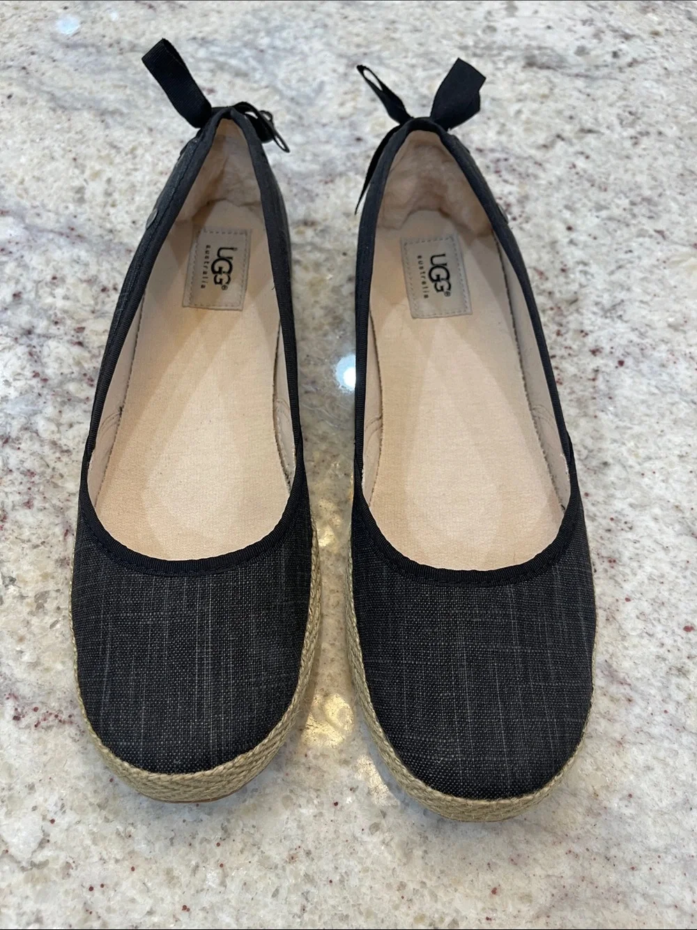 NIB UGG Australia Indah Black Canvas Ballet Flats Size 10